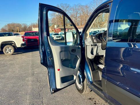 Used 2019 Ford Transit 350 XL image 14
