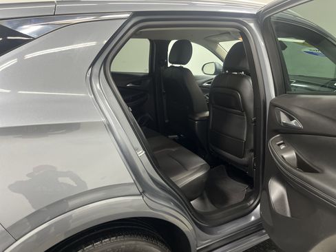 Used 2021 Buick Encore GX Select w/ Sport Touring Package image 21