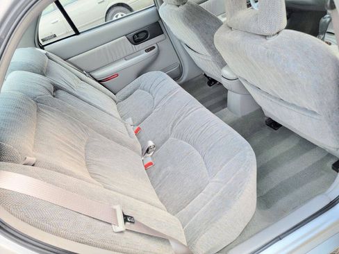 Used 2001 Buick Regal LS w/ Premium Pkg FWD image 18