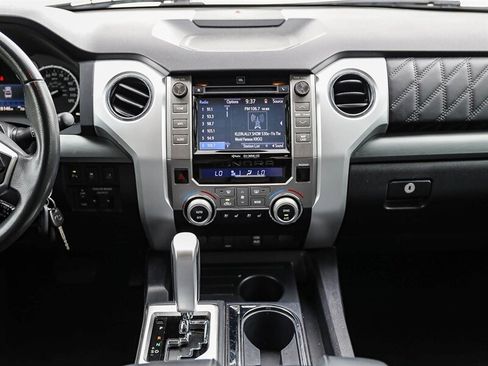 Used 2017 Toyota Tundra Platinum RWD image 18