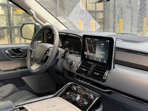 Used 2018 Lincoln Navigator L Black Label AWD/4WD image 52