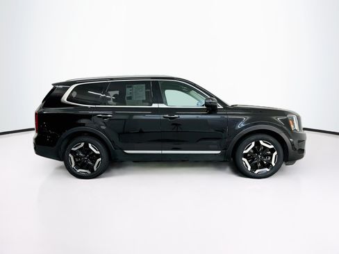 Used 2025 Kia Telluride S AWD/4WD image 10