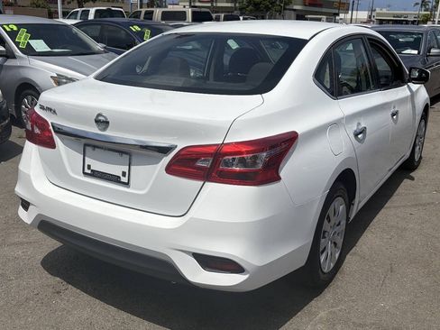 Used 2018 Nissan Sentra S FWD image 5