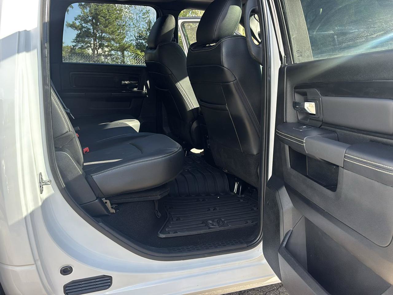Used 2018 RAM 1500 Rebel w/ Luxury Group AWD/4WD image 18