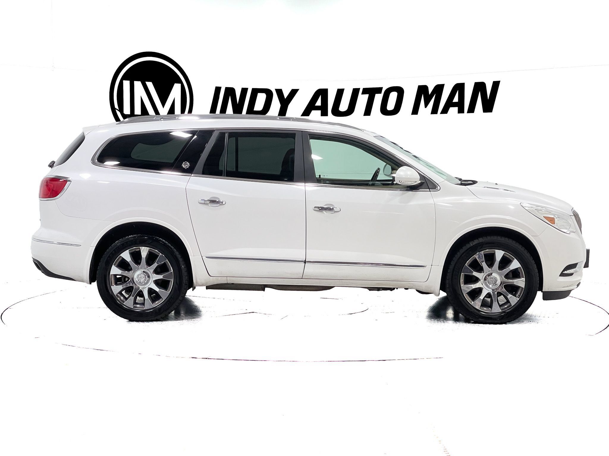 Used 2017 Buick Enclave Leather w/ Enclave Tuscan Edition FWD image 3