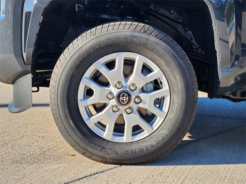 New 2025 Toyota Tacoma SR5 image 7