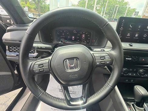 Used 2024 Honda Accord Sport image 29