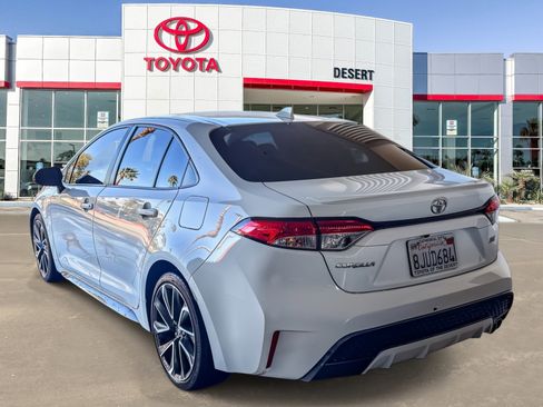 Certified 2020 Toyota Corolla SE w/ Carpet Mat Package (TMS) image 5