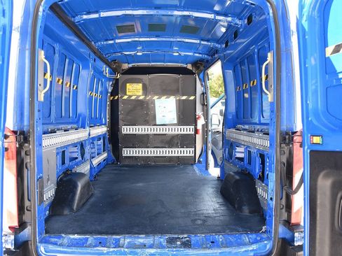 Used 2019 Ford Transit 250 148 Medium Roof RWD image 12