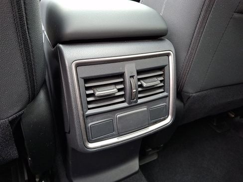 Certified 2024 Subaru Forester Premium AWD/4WD image 11