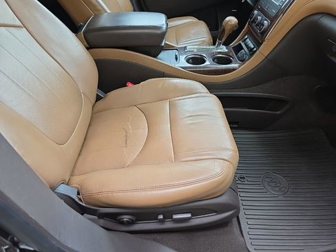 Used 2015 Buick Enclave Leather AWD/4WD image 20