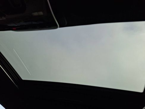 Used 2025 Mercedes-Benz C 300 Sedan image 14