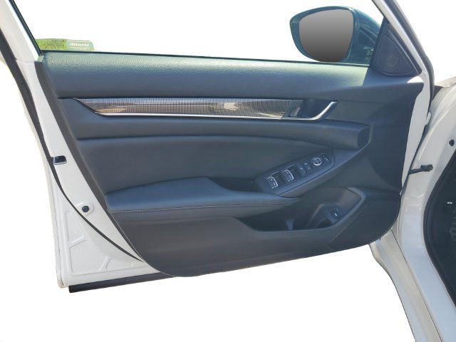 Used 2021 Honda Accord Sport image 13