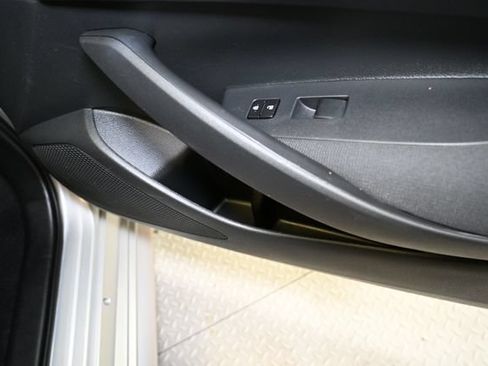 Used 2023 Toyota Corolla LE w/ Carpet Mat Package (TMS) FWD image 46