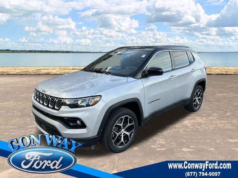 Used 2024 Jeep Compass Limited image 12