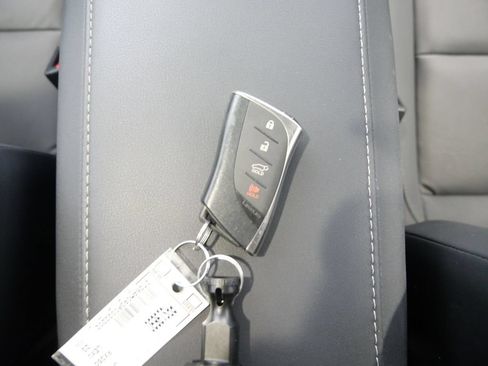 Used 2023 Lexus RX 350 Premium w/ Accessory Package AWD/4WD image 29