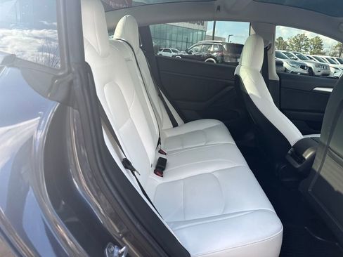 Used 2023 Tesla Model 3 Standard Range image 42