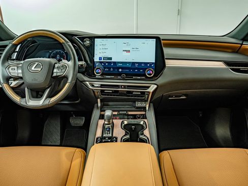 Certified 2025 Lexus RX 350 Premium AWD/4WD image 30