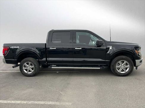 Used 2024 Ford F150 XLT w/ Tow/Haul Package image 2