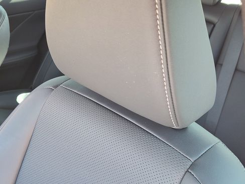 Certified 2025 Lexus IS 350 F Sport image 20