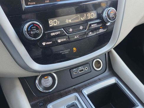 Used 2022 Nissan Murano Platinum w/ Cargo Package image 19