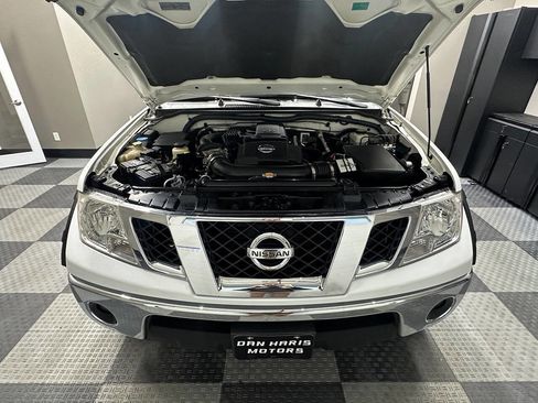 Used 2010 Nissan Frontier LE w/ LE Value Truck Pkg image 25