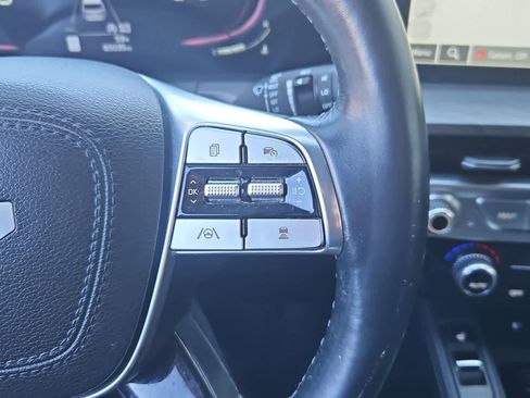Used 2023 Kia Telluride EX X-Line AWD/4WD image 25