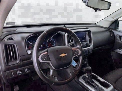 Used 2019 Chevrolet Colorado LT AWD/4WD image 12