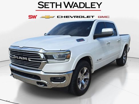 Used 2021 RAM 1500 Laramie AWD/4WD image 3