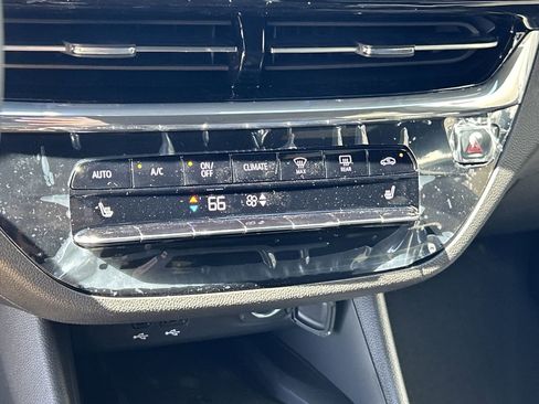 New 2026 Buick Envista Avenir image 24