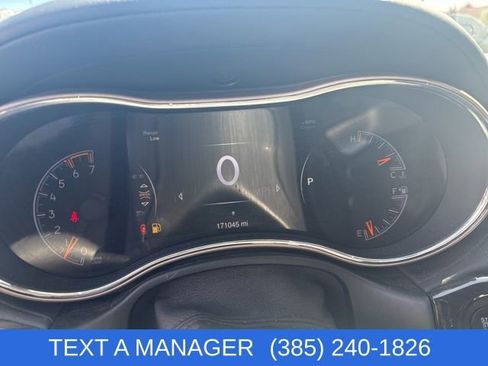 Used 2014 Jeep Grand Cherokee Overland w/ Advanced Technology Group image 15