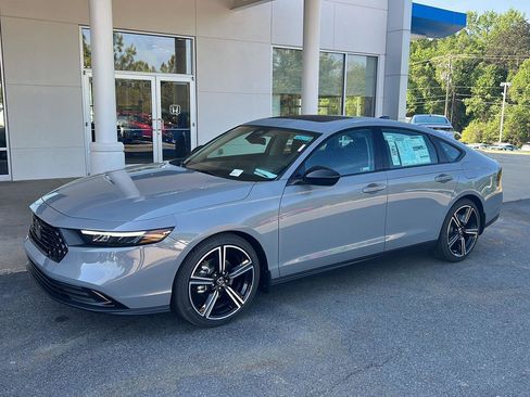 New 2026 Honda Accord SE image 2