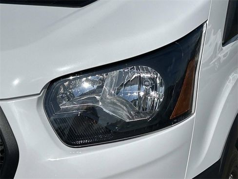 New 2026 Ford Transit 250 148 Medium Roof image 9