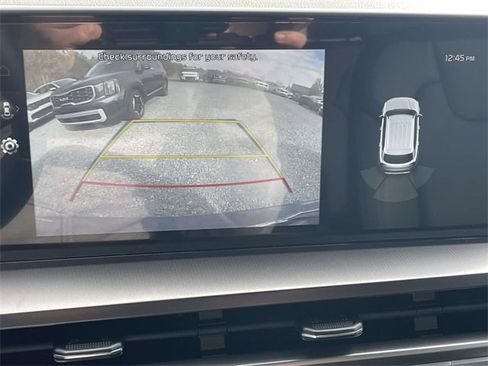 New 2025 Kia Telluride S image 5