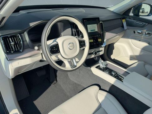 New 2026 Volvo XC90 B6 Ultra w/ Protection Package AWD/4WD image 4