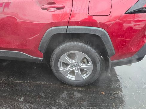 Used 2023 Toyota RAV4 XLE w/ Convenience Package image 4