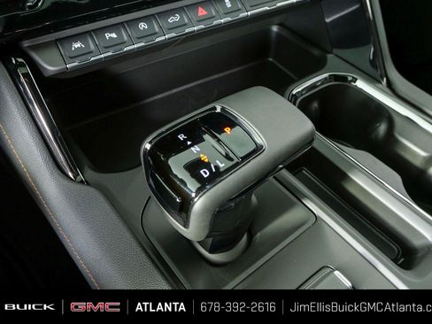 New 2026 GMC Sierra 1500 AT4 w/ AT4 Premium Package AWD/4WD image 18
