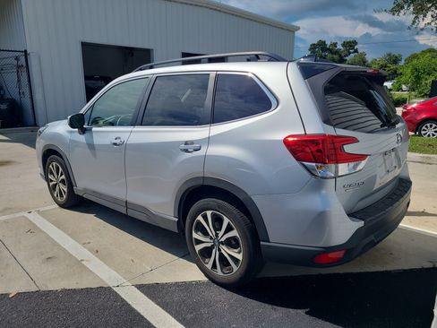Used 2024 Subaru Forester Limited w/ Pop Package 2 AWD/4WD image 4