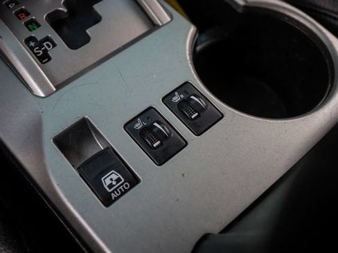 Used 2012 Toyota 4Runner Limited AWD/4WD image 44