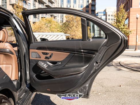 Used 2017 Mercedes-Benz S 550 4MATIC Sedan image 50