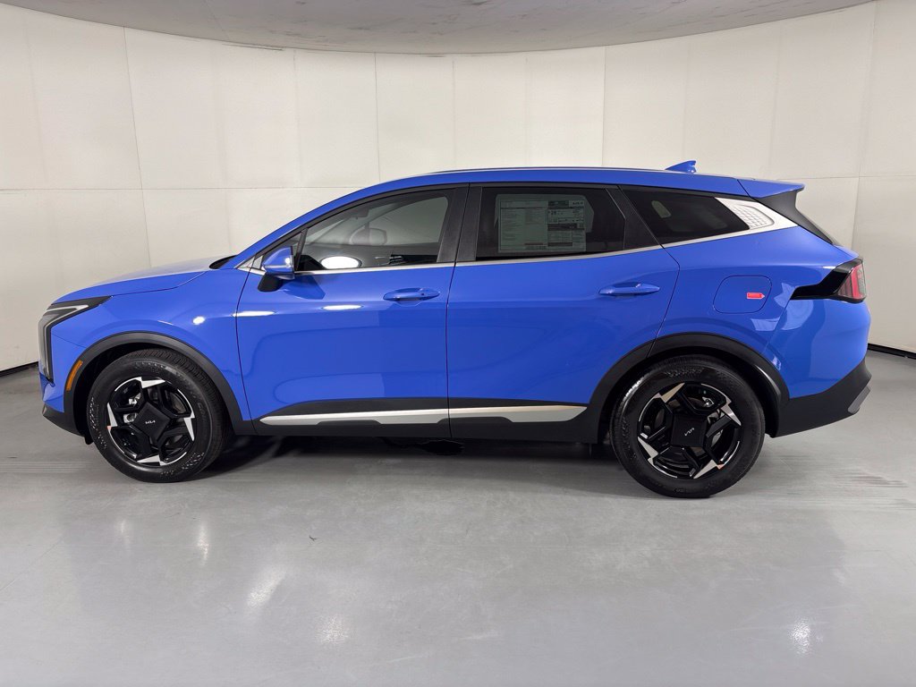 New 2026 Kia Sportage EX FWD image 5