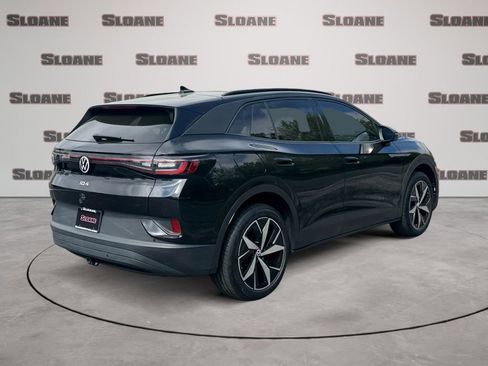 Used 2023 Volkswagen ID.4 Pro S image 5