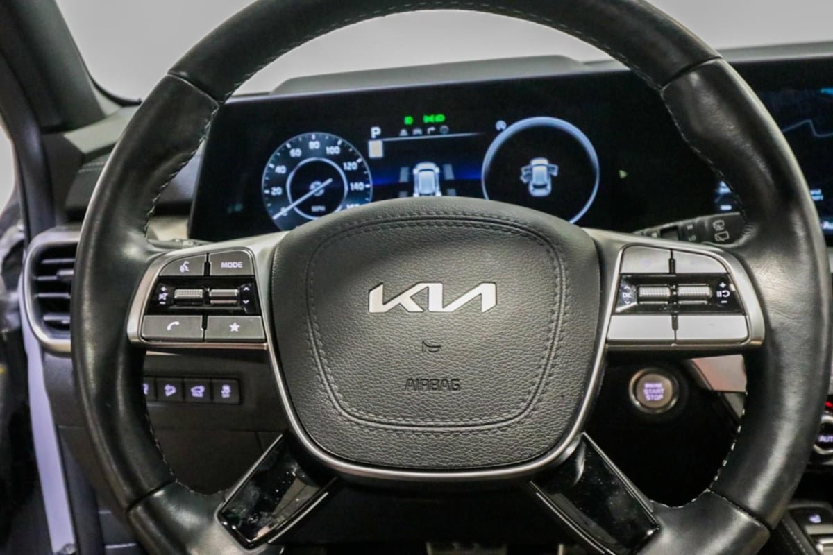 Used 2024 Kia Telluride SX X-Pro AWD/4WD image 23