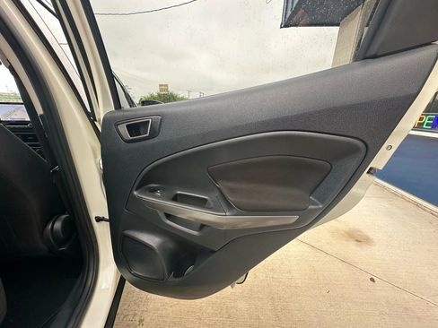Used 2021 Ford EcoSport SE w/ SE Convenience Package image 33