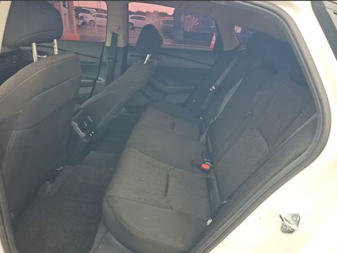 Used 2025 Honda Accord SE image 11