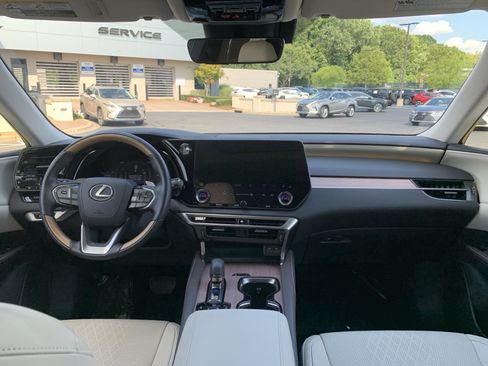 Used 2025 Lexus RX 350 Premium Plus w/ Accessory Package (Z1) FWD image 30