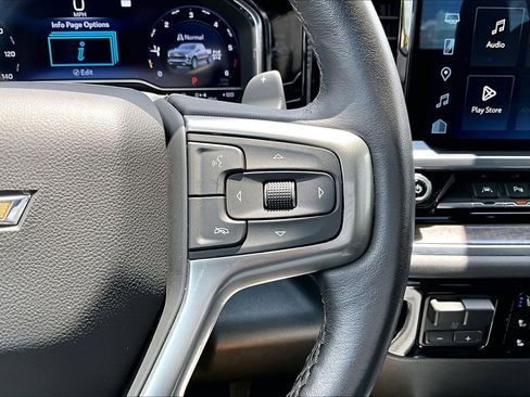 Certified 2022 Chevrolet Silverado 1500 LTZ w/ LTZ Premium Package AWD/4WD image 36