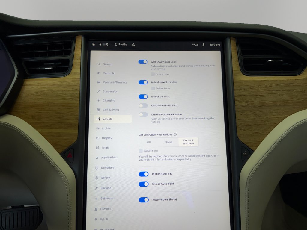 Used 2018 Tesla Model S 75D AWD/4WD image 22