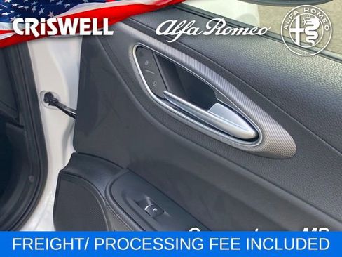 New 2025 Alfa Romeo Giulia AWD image 36