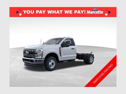 New 2026 Ford F350 XL w/ XL Chrome Package